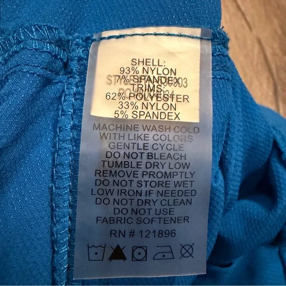 Title Nine Clamber Capri Pant 10 Women Blue Stretch Gorpcore Hiking Travel Nylon - Picture 14 of 16